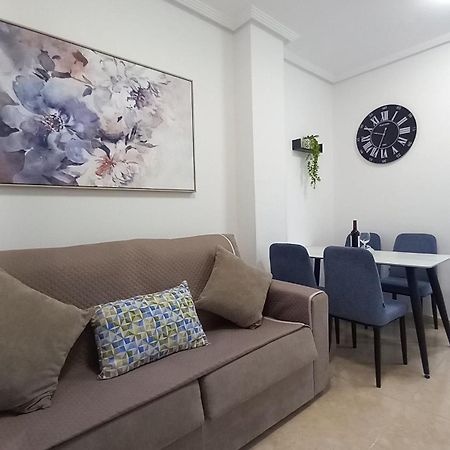 Macarena III Apartments, 300 Meter Zu Playa Del Cura ตอร์เรเวียคา ภายนอก รูปภาพ