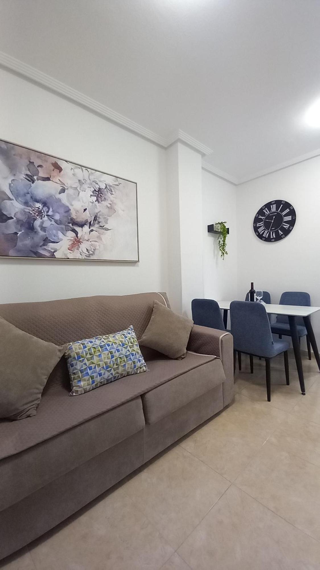 Macarena III Apartments, 300 Meter Zu Playa Del Cura ตอร์เรเวียคา ภายนอก รูปภาพ